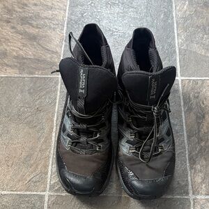 black La Sportiva Ultra Raptor II trail running